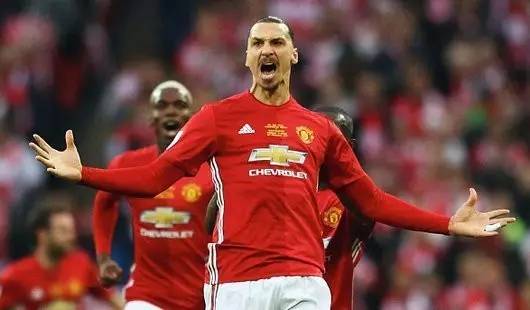 首发五人组 首发五人组